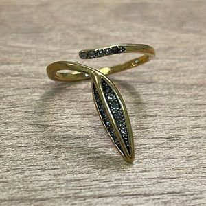 NWOT HENRI BENDEL RING | Gold Leaf Statement Ring with Grey Stones
